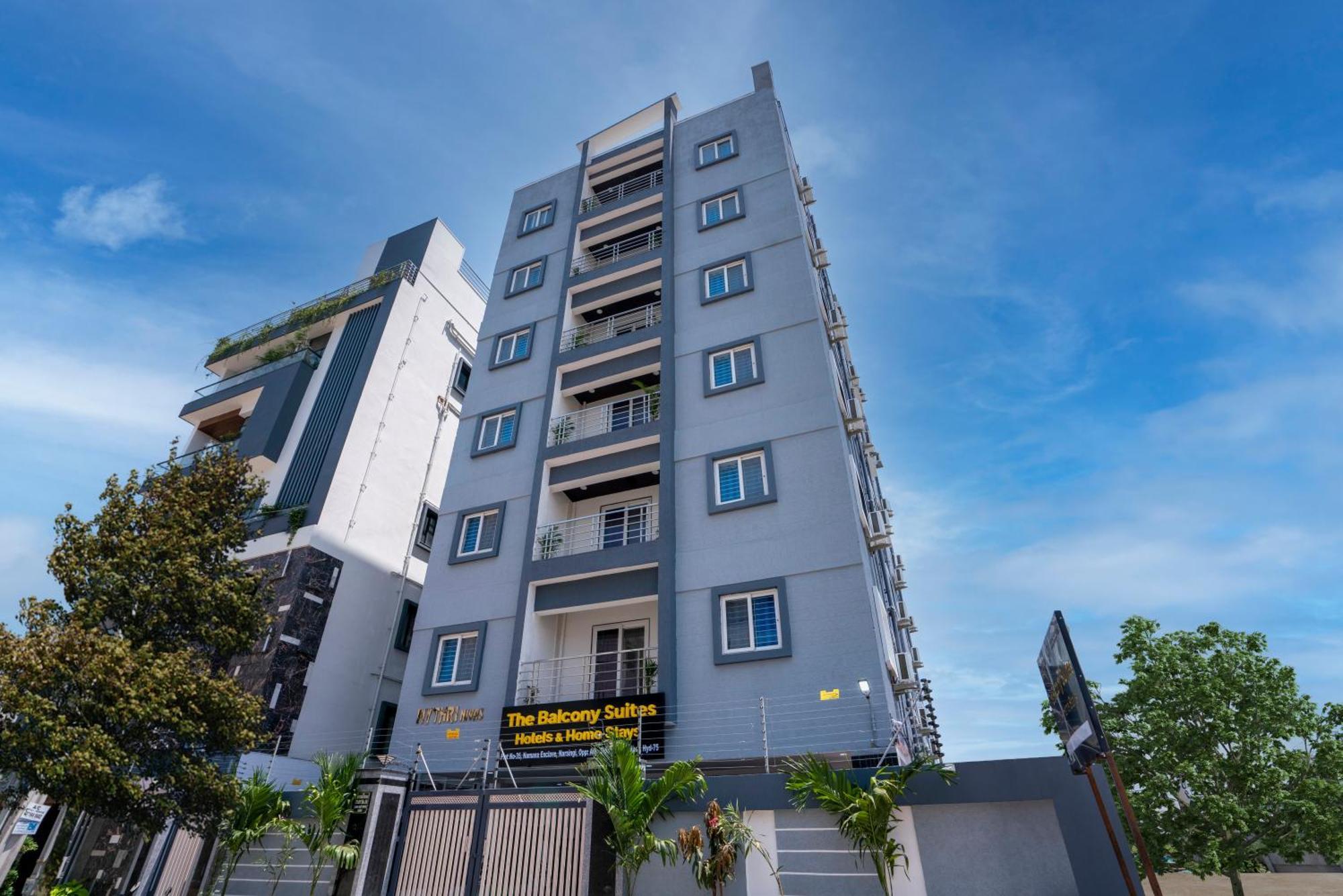 The Balcony Suites ไฮเดอราบัด ภายนอก รูปภาพ