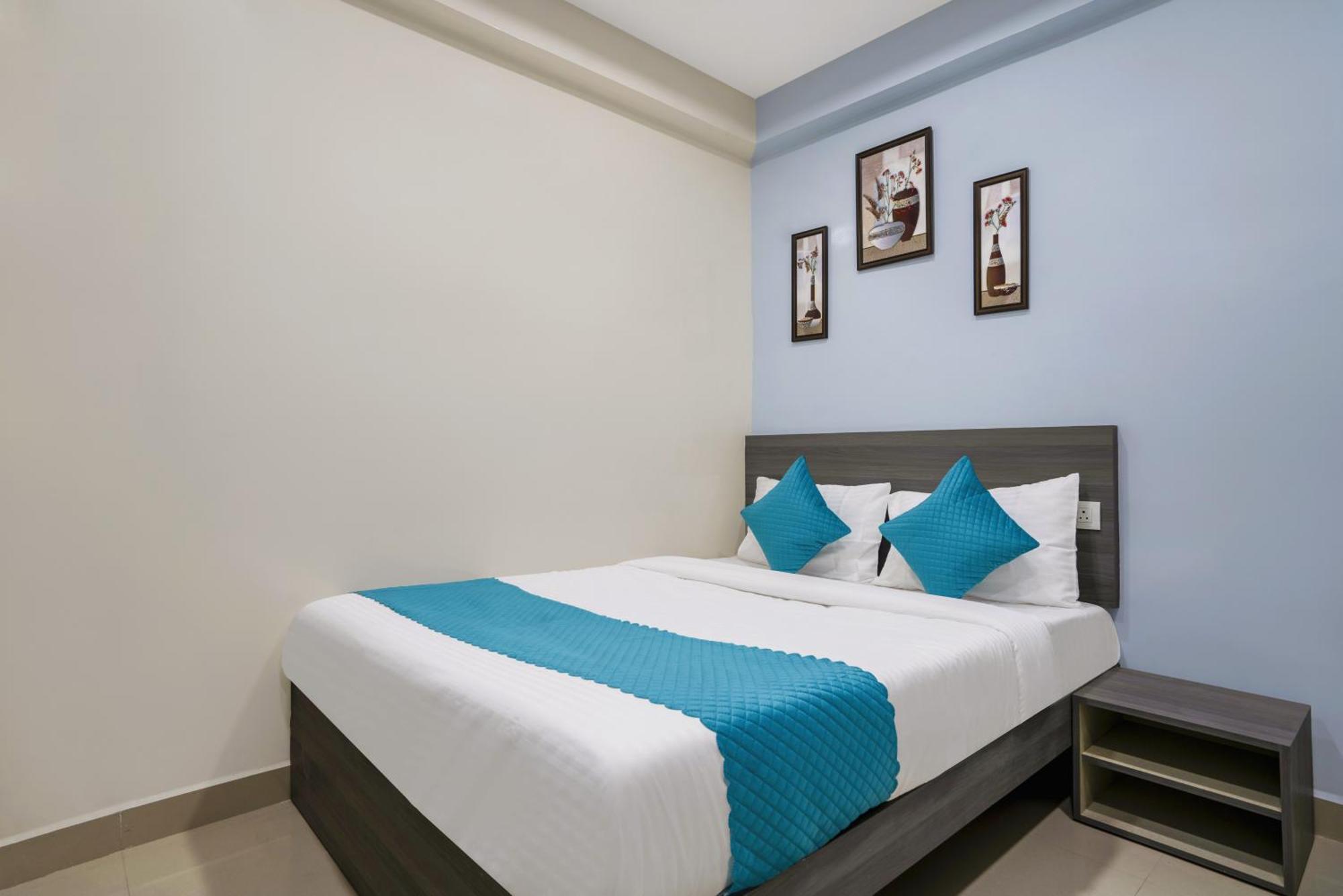 The Balcony Suites ไฮเดอราบัด ภายนอก รูปภาพ