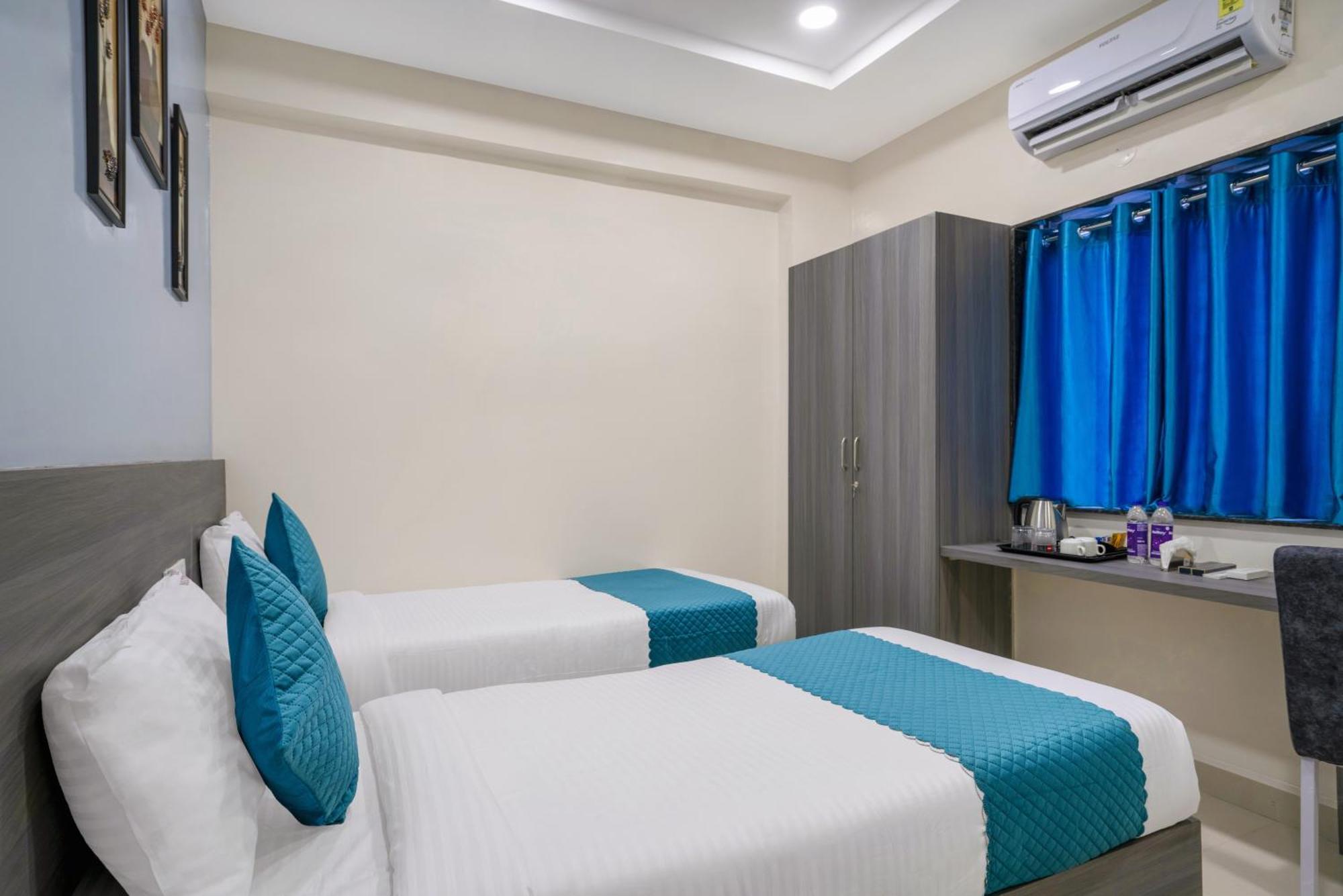 The Balcony Suites ไฮเดอราบัด ภายนอก รูปภาพ