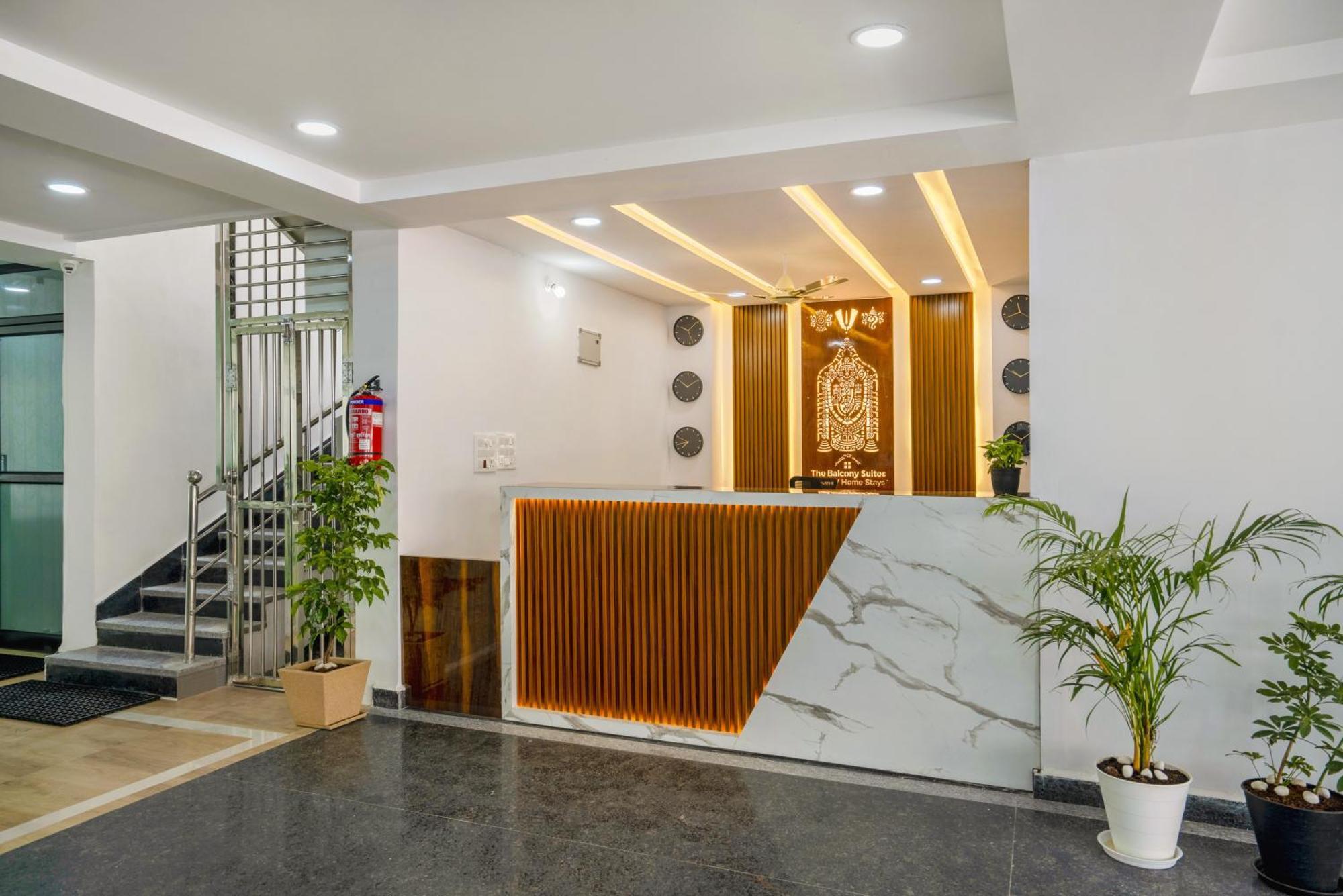 The Balcony Suites ไฮเดอราบัด ภายนอก รูปภาพ